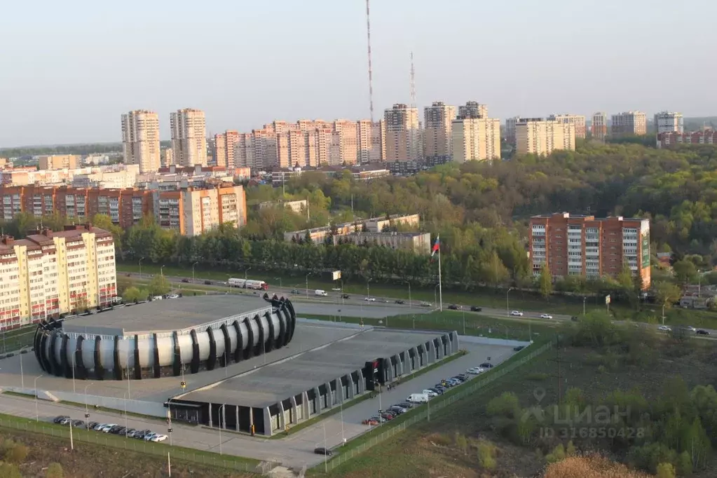 2-к кв. Тульская область, Тула ул. Сурикова, 26 (47.1 м) - Фото 0