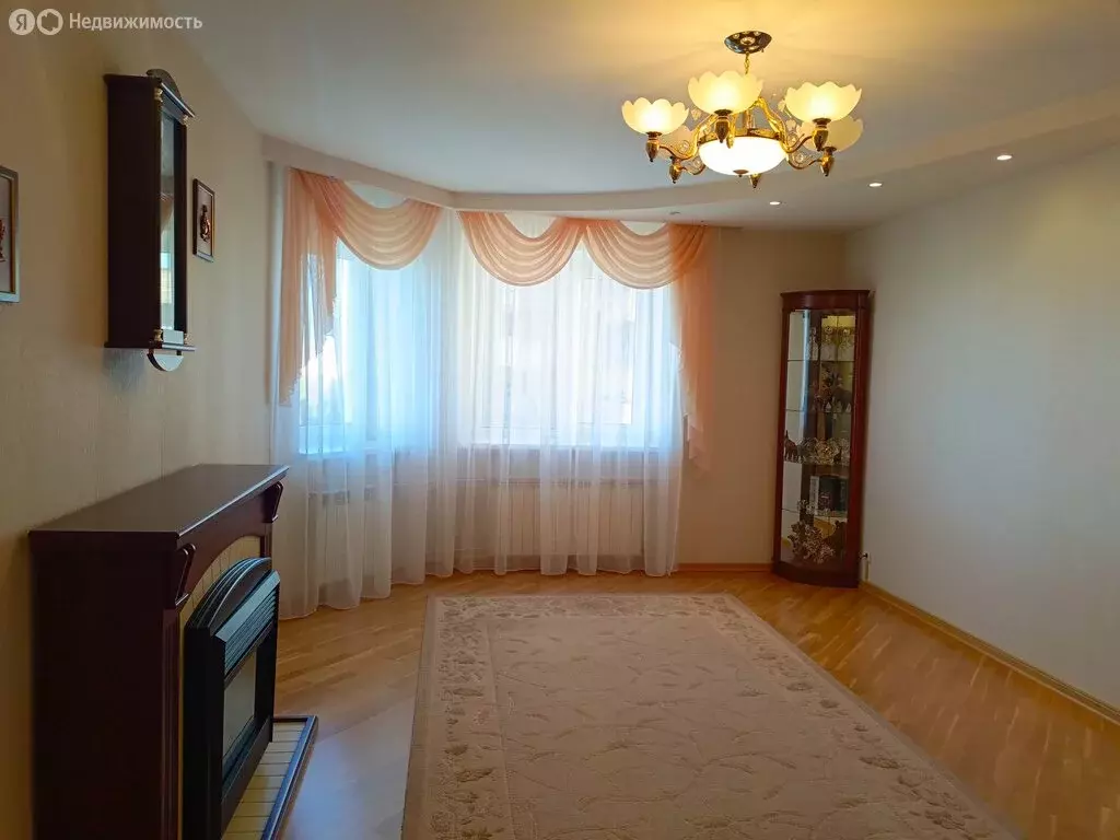 4-комнатная квартира: Железногорск, улица Ленина, 60 (137.2 м) - Фото 1