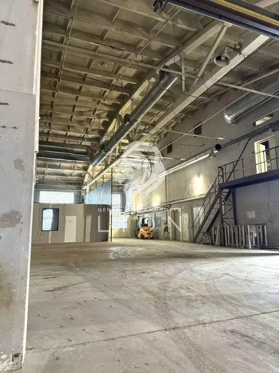 Производственное помещение в Санкт-Петербург дор. Нефтяная, 3 (1550 м) - Фото 2