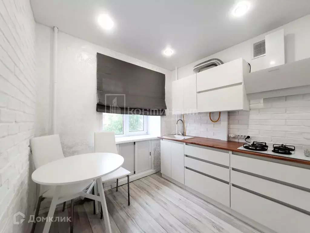 Продаётся 2-к квартира, 42 м - Фото 0