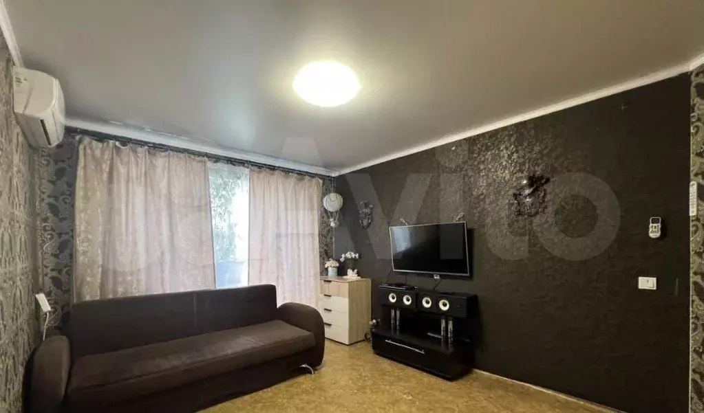 1-к. квартира, 33,4 м, 9/9 эт. - Фото 0