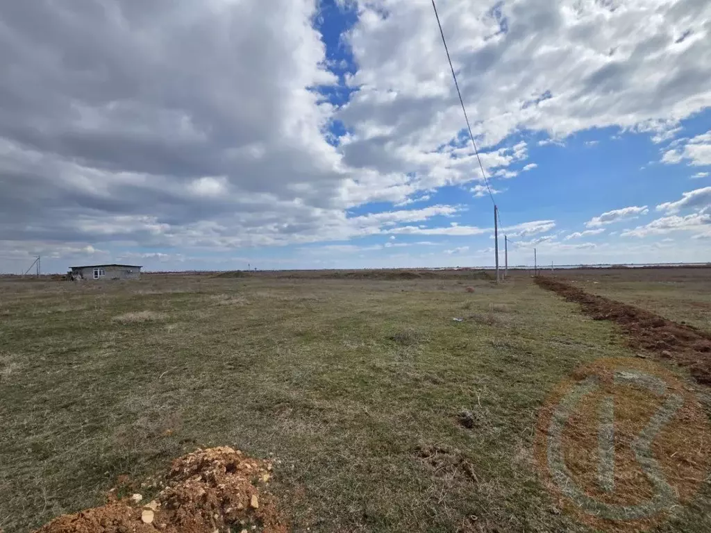 Участок в Крым, Сакский район, с. Суворовское ул. Пригородная, 8 (10.0 ... - Фото 2