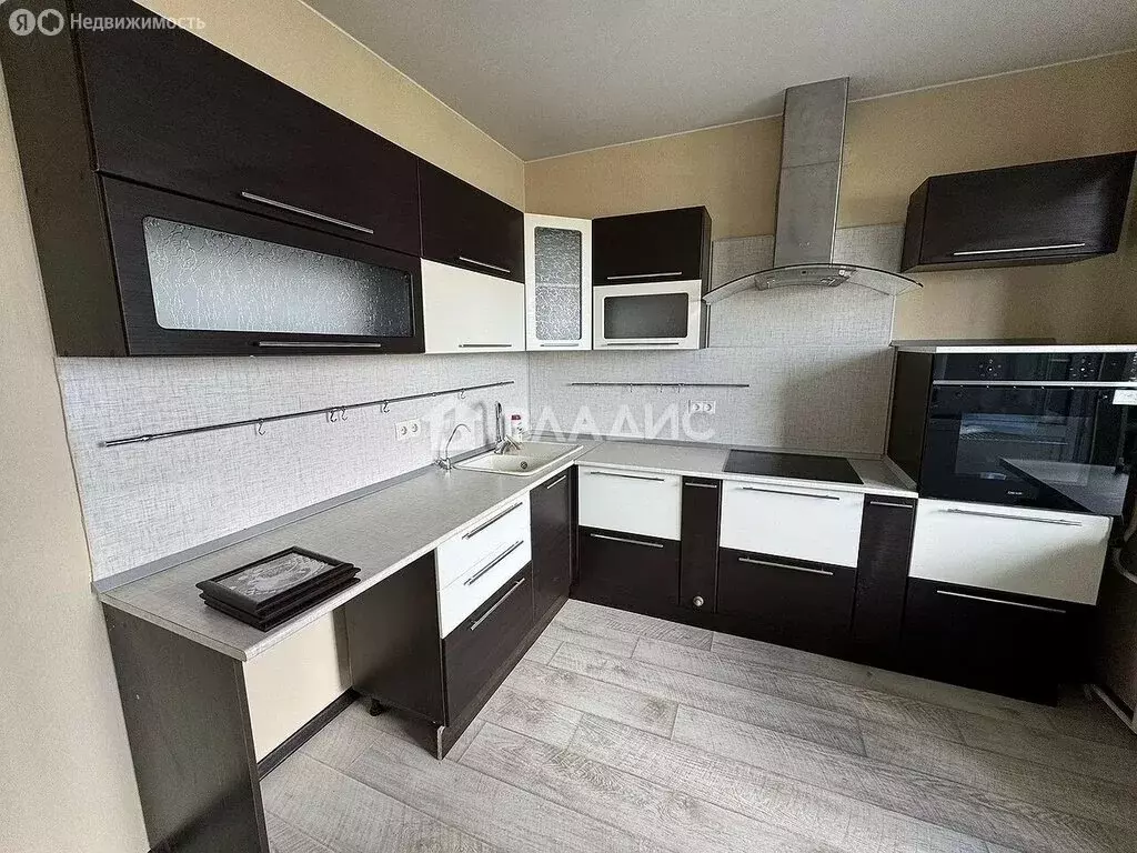 2-комнатная квартира: Вологда, Ленинградская улица, 148 (48.3 м) - Фото 0