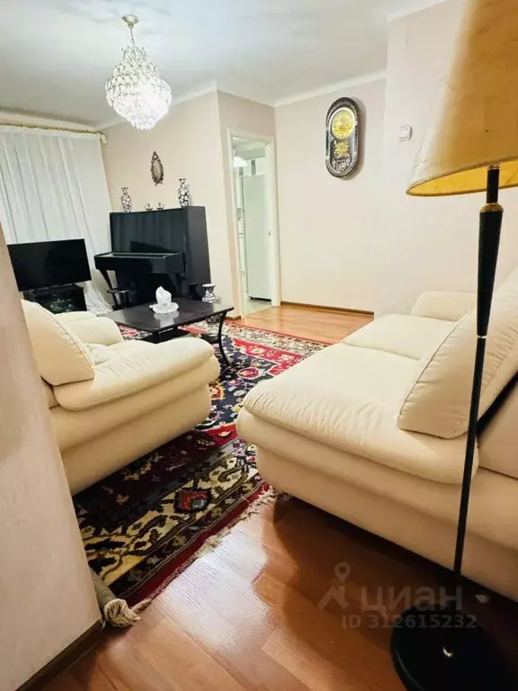 3-к кв. Хабаровский край, Хабаровск ул. Некрасова, 68 (55.5 м) - Фото 0