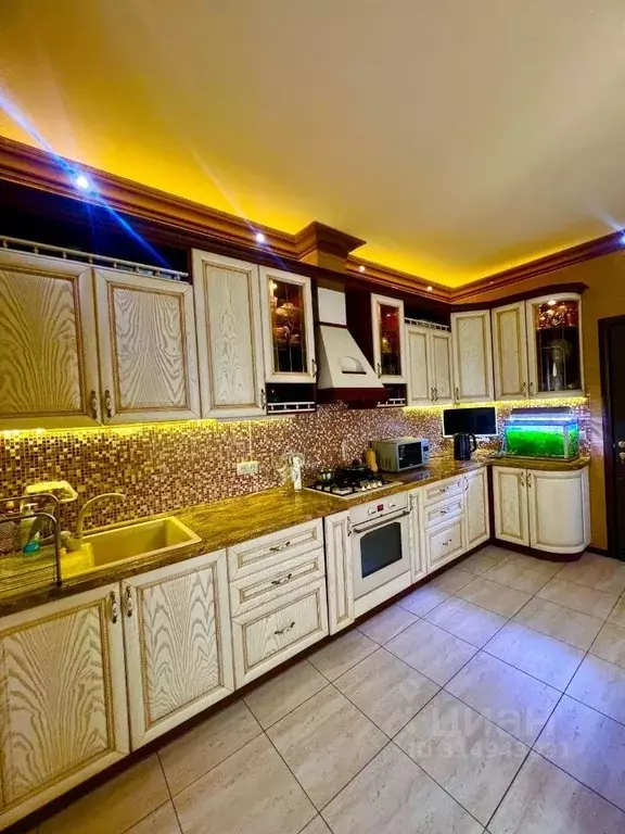 Дом в Северная Осетия, Владикавказ ул. Бритаева, 8 (80 м) - Фото 0