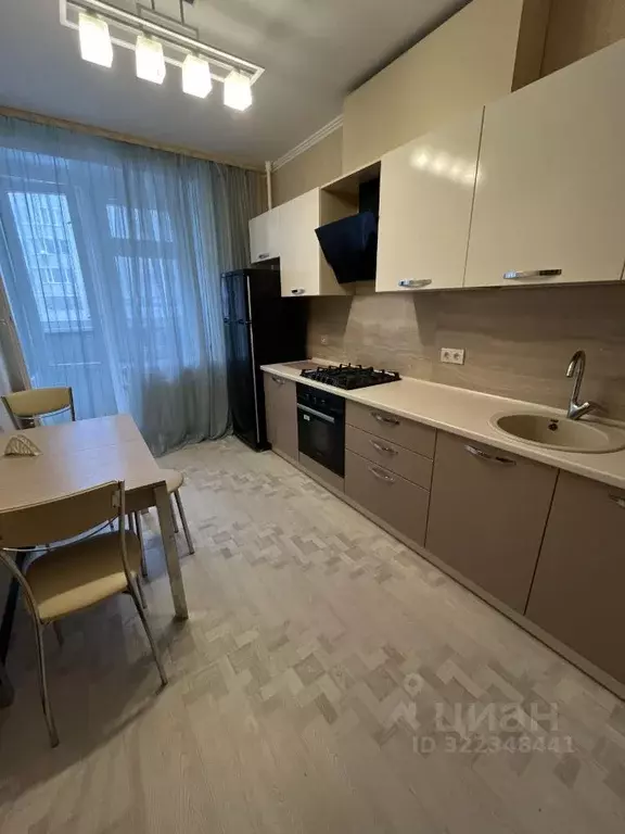 1-к кв. Татарстан, Казань ул. Адоратского, 2 (42.0 м) - Фото 2