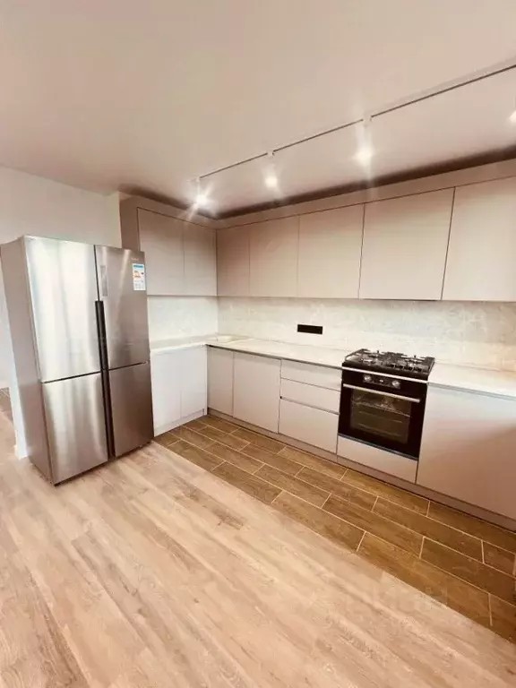 3-к кв. Татарстан, Казань ул. Рихарда Зорге, 49 (65.0 м) - Фото 0