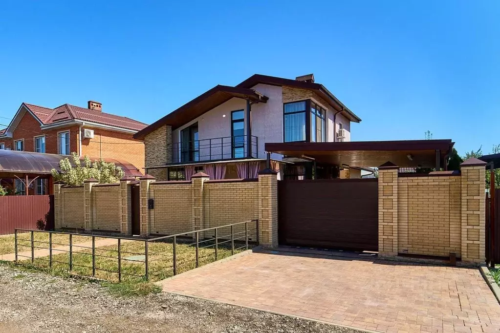 Дом в Краснодарский край, Динской район, Южно-Кубанское с/пос, пос. ... - Фото 1