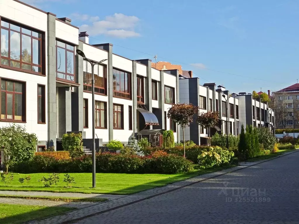 Коттедж в Московская область, Дубна ул. Мичурина, 33/25 (428 м) - Фото 1