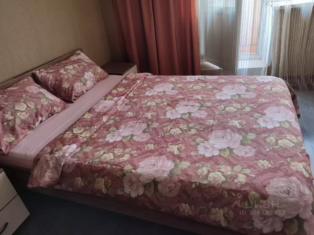 Студия Хакасия, Абакан ул. Кирова, 120к2 (50.0 м) - Фото 1