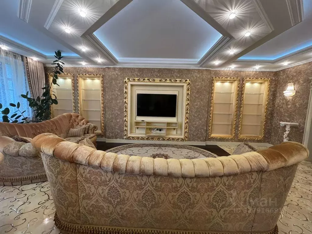 Квартира, 4 комнаты, 212.8 м - Фото 2