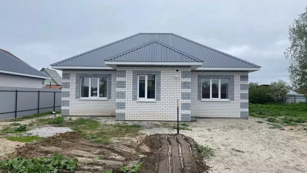 Дом в Тюменская область, Заводоуковск ул. 1-я Сокольники, 41 (109 м) - Фото 1