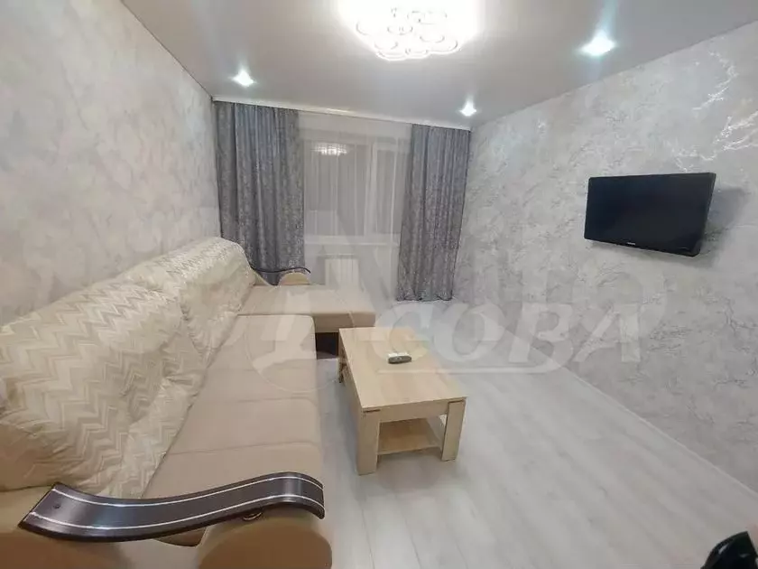 3-к. квартира, 67 м, 8/9 эт. - Фото 1