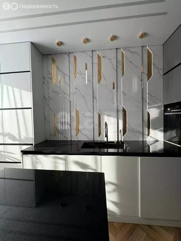 3-комнатная квартира: село Усады, Уютная улица, 10 (68.6 м) - Фото 2