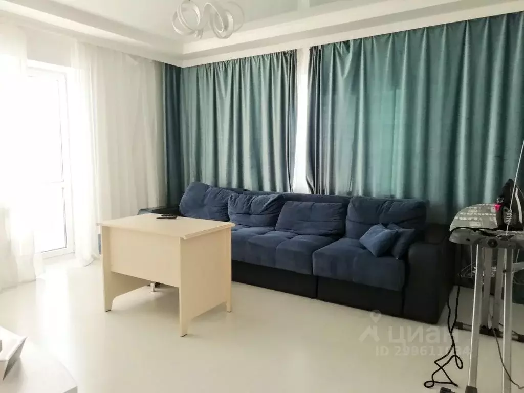 3-к кв. Калужская область, Калуга Николо-Козинская ул., 52 (90.0 м) - Фото 0