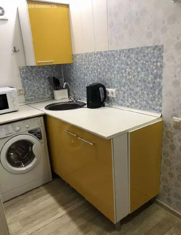 1-комнатная квартира: Геленджик, улица Сурикова, 60А (30 м) - Фото 1