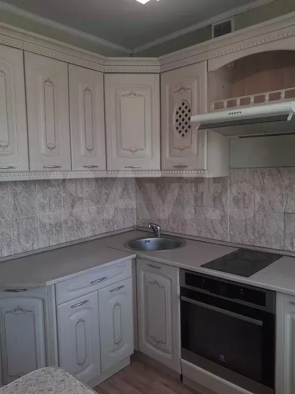3-к. квартира, 60 м, 5/5 эт. - Фото 1