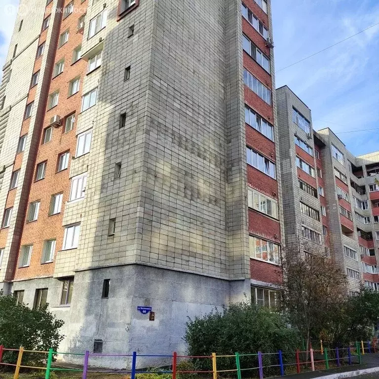 1-комнатная квартира: Омск, улица Масленникова, 66 (40 м) - Фото 0