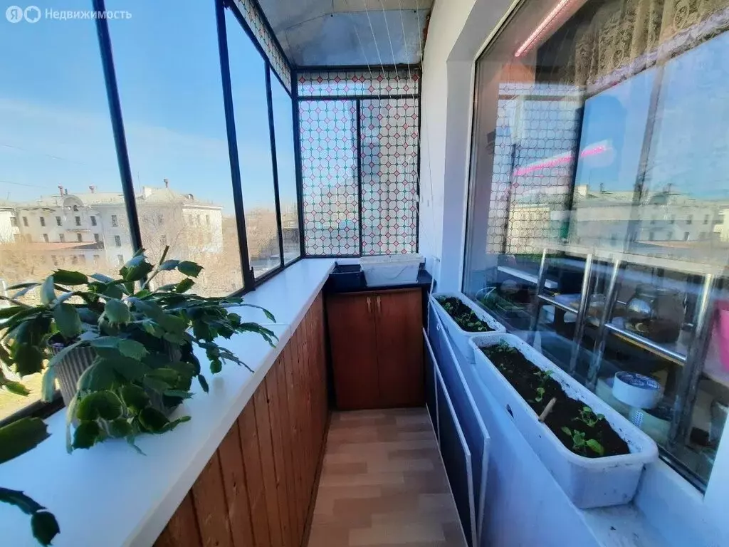 2-комнатная квартира: Магнитогорск, улица Строителей, 7 (56.2 м) - Фото 1