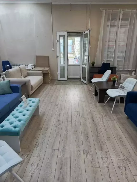 Торговая площадь в Приморский край, Уссурийск ул. Калинина, 48 (171 м) - Фото 2