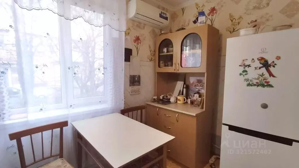 2-к кв. Краснодарский край, Тимашевский район, Медведовское с/пос, ... - Фото 1