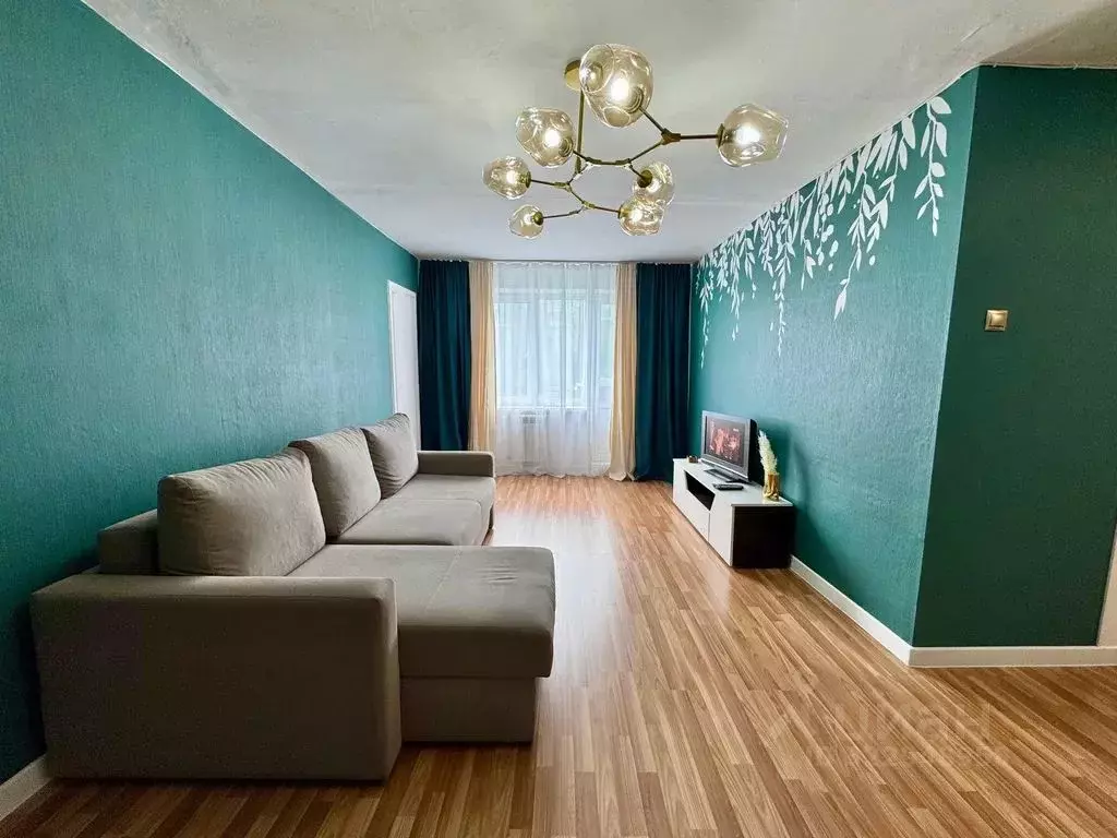 2-к кв. Приморский край, Владивосток ул. 50 лет ВЛКСМ, 20 (46.0 м) - Фото 1