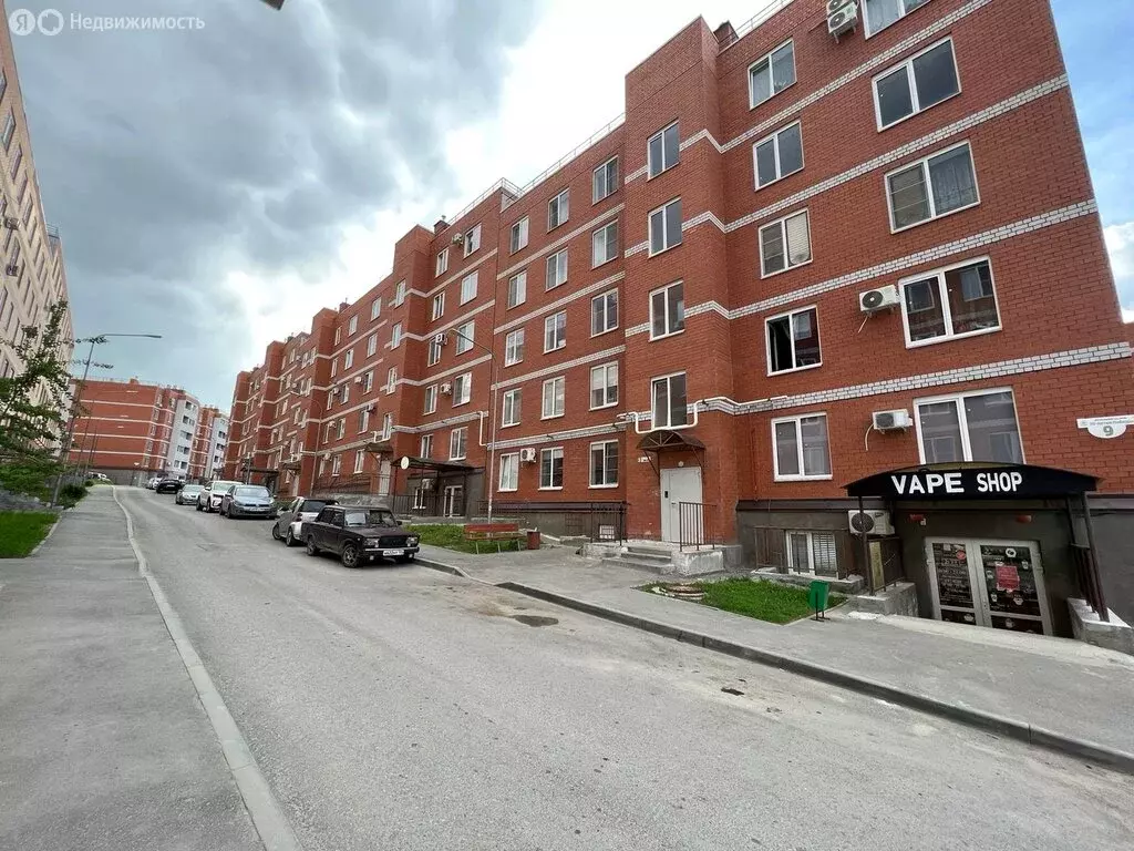 2-комнатная квартира: Волгоград, улица 70-летия Победы, 9 (48.3 м) - Фото 1