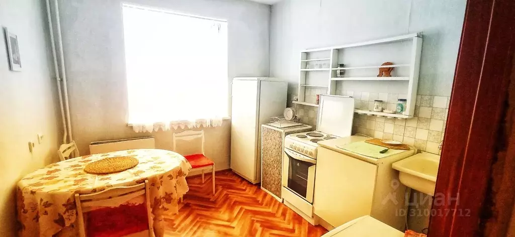 1-к кв. Омская область, Омск ул. 70 лет Октября, 13/2 (38.0 м) - Фото 2