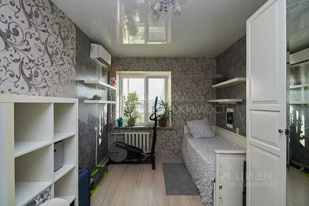 3-к кв. Тюменская область, Тюмень ул. 50 лет Октября, 62А/1 (75.0 м) - Фото 2