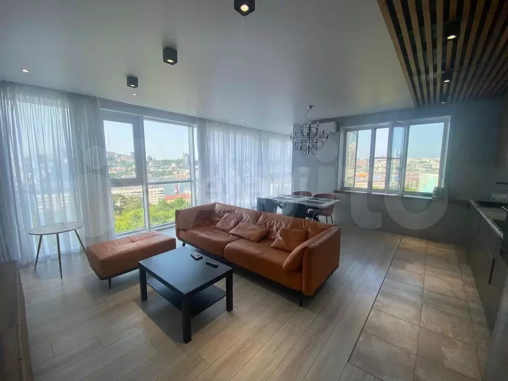 3-к. квартира, 90 м, 4/25 эт. - Фото 0