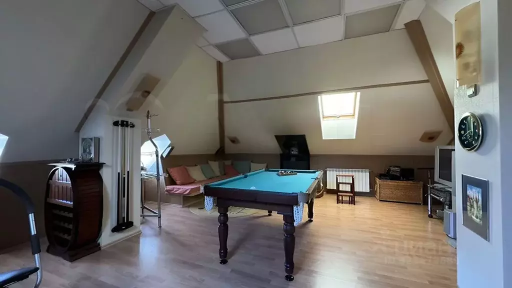 Дом в Санкт-Петербург пос. Ушково, ул. Минская (250 м) - Фото 2