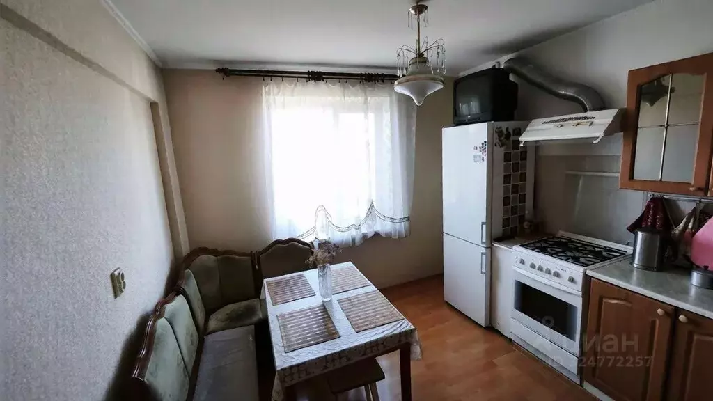 2-к кв. Омская область, Омск Куломзинская ул., 79 (51.1 м) - Фото 1