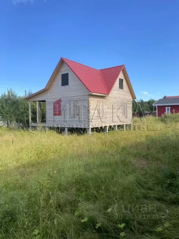 Дом в Ленинградская область, Приозерск Карельская ул., 14 (24 м) - Фото 0