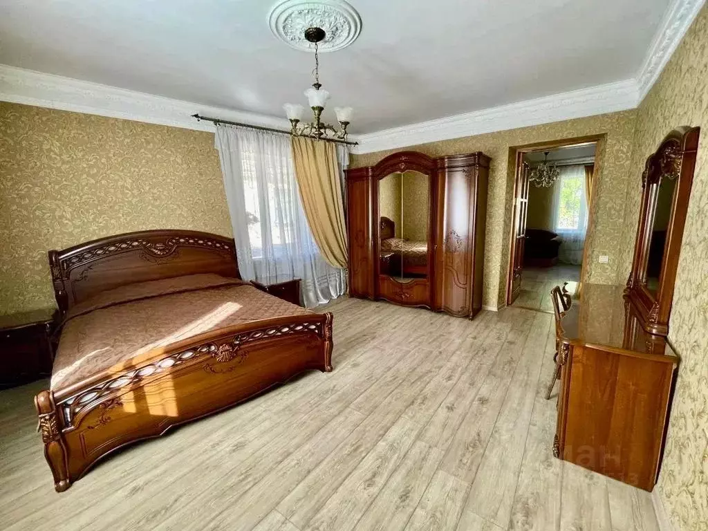 2-к кв. Севастополь ул. Гоголя, 11 (56.0 м) - Фото 1