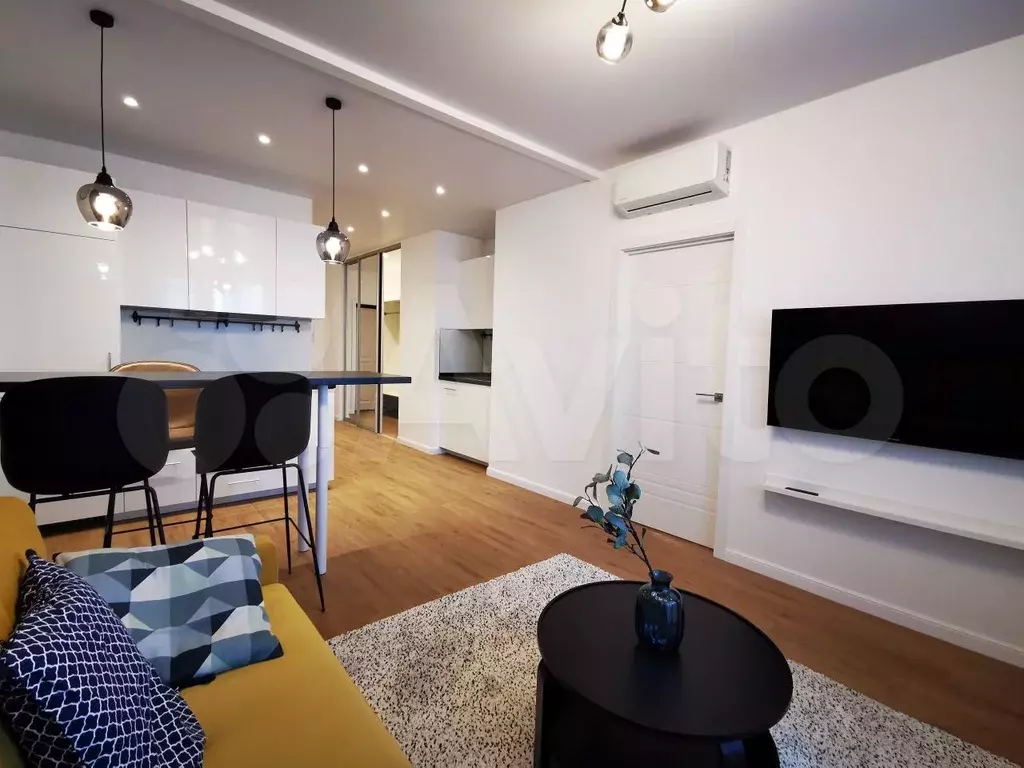 2-к. квартира, 50 м, 11/30 эт. - Фото 1