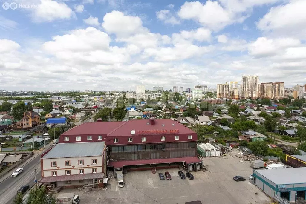 3-комнатная квартира: Барнаул, Партизанская улица, 203 (78.8 м) - Фото 0