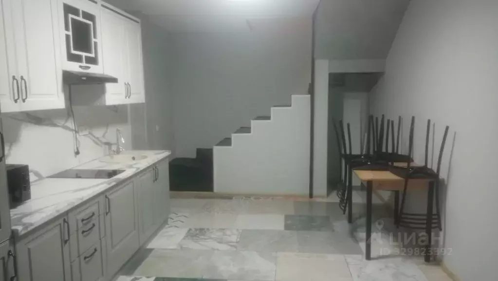 Коттедж в Кабардино-Балкария, Нальчик Балкарская ул., 23 (50 м) - Фото 1