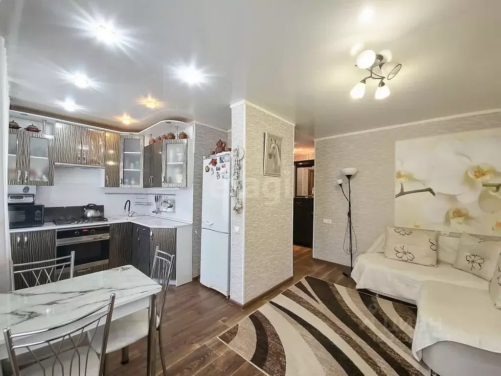 3-к кв. Башкортостан, Стерлитамак ул. Дружбы, 66А (51.5 м) - Фото 1