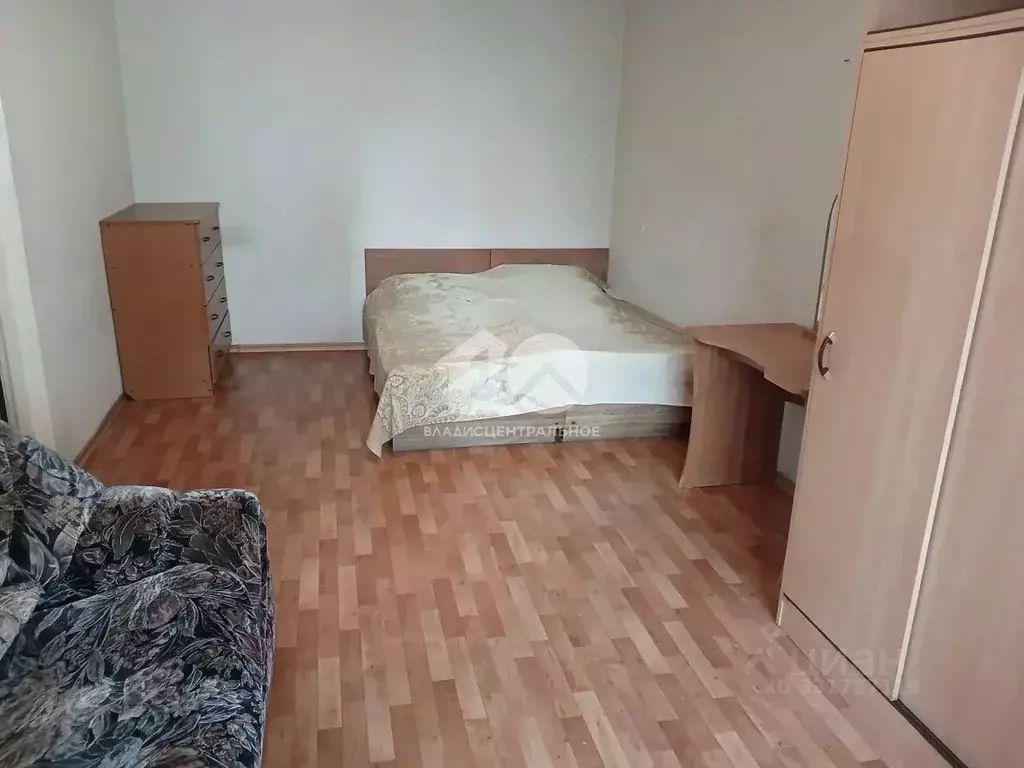 Комната Новосибирская область, Новосибирск ул. Челюскинцев, 30 (15.0 ... - Фото 1