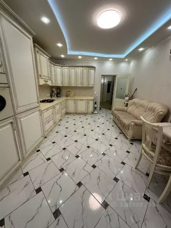 3-к кв. Татарстан, Набережные Челны ул. Портовая, 61 (106.0 м) - Фото 1