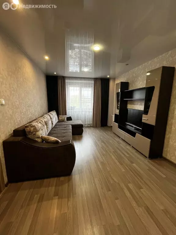 2-комнатная квартира: Вологда, Рабочая улица, 1 (50 м) - Фото 0