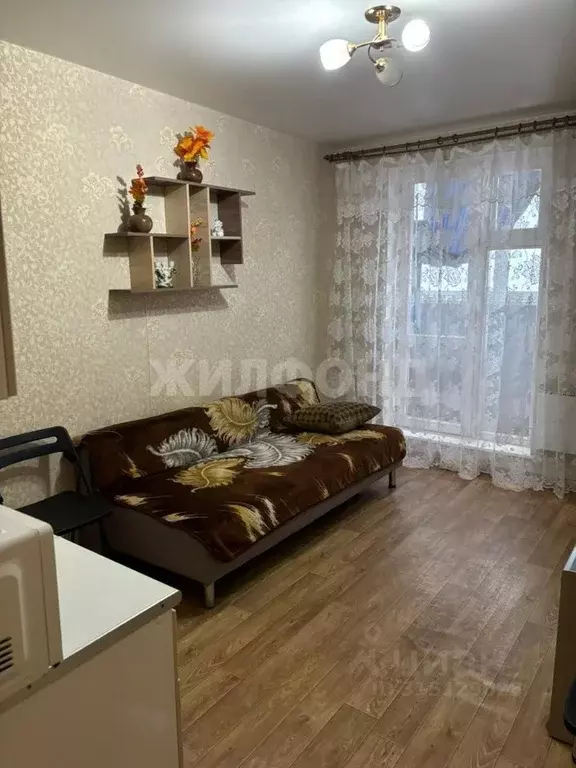 Студия Новосибирская область, Новосибирск ул. Виктора Уса, 13 (19.0 м) - Фото 1