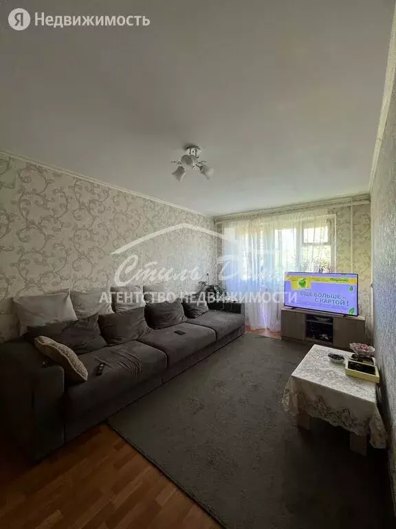 3-комнатная квартира: Волгоград, улица Пархоменко, 19 (55.4 м) - Фото 1
