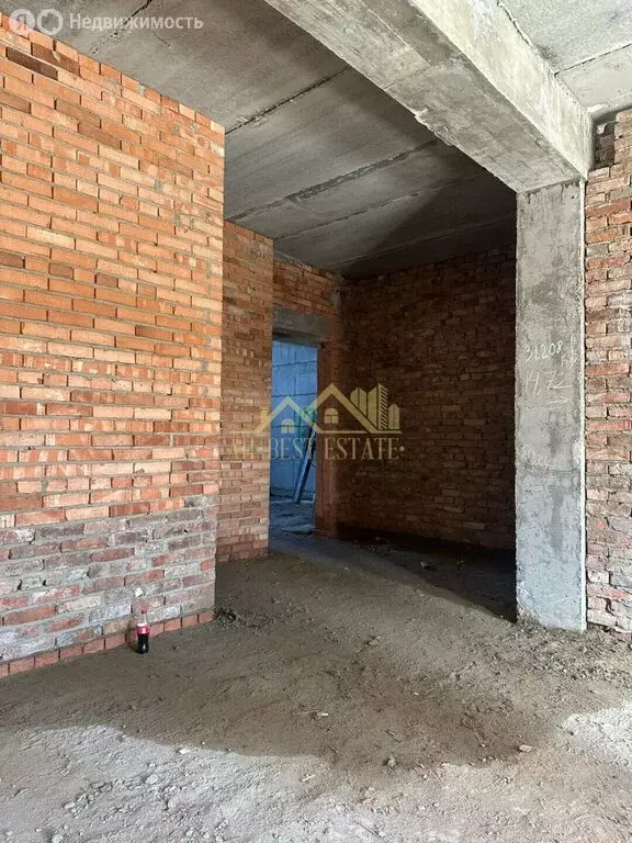 2-комнатная квартира: Владикавказ, улица Казбека Касаева, 20 (70 м) - Фото 2