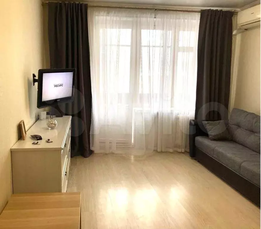 1-к. квартира, 34 м, 8/10 эт. - Фото 1