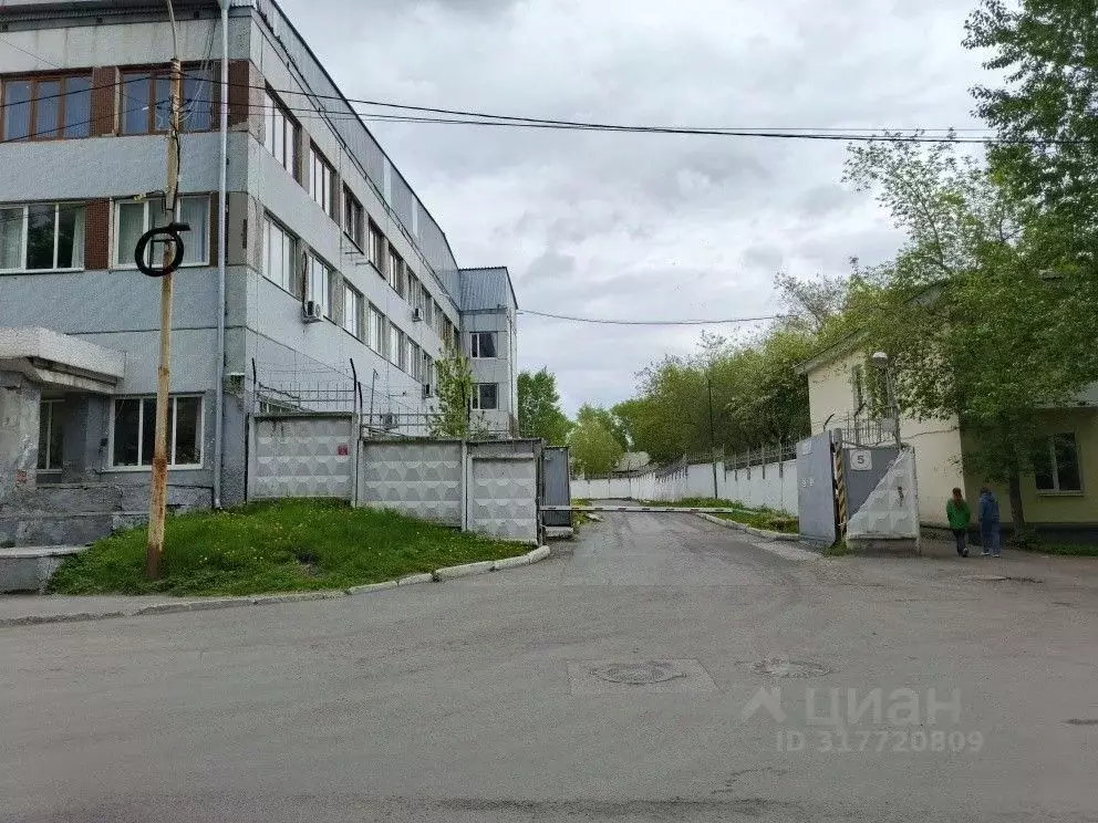 Склад в Свердловская область, Екатеринбург ул. Ереванская, 6 (250 м) - Фото 1