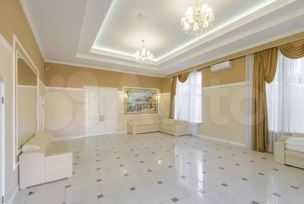 Продам помещение свободного назначения, 1040 м - Фото 1