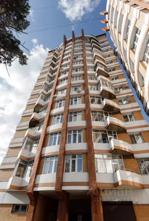 3-к кв. Бурятия, Улан-Удэ ул. Мокрова, 28А (80.6 м) - Фото 1