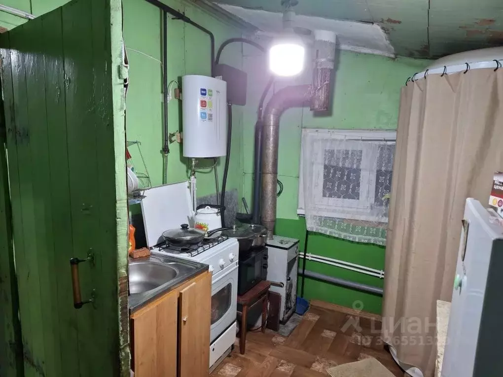 Дом в Волгоградская область, Ленинск ул. Матросова (50 м) - Фото 1