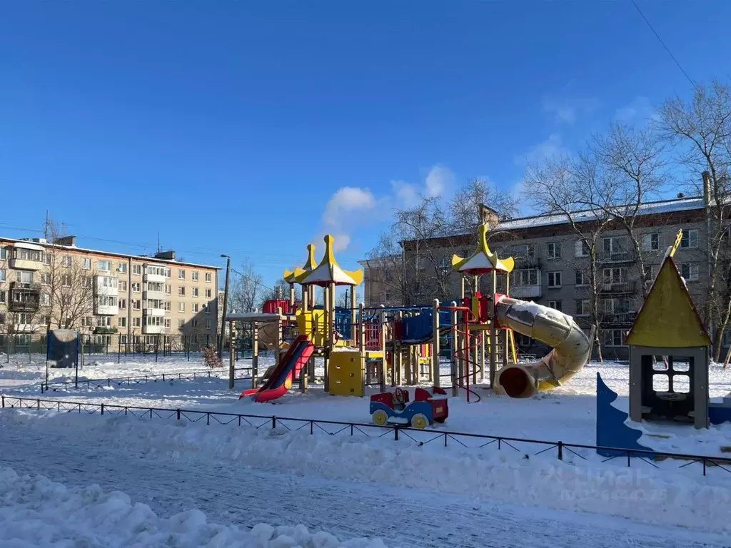 2-к кв. Санкт-Петербург, Санкт-Петербург, Петергоф Ропшинское ш., 11 ... - Фото 2